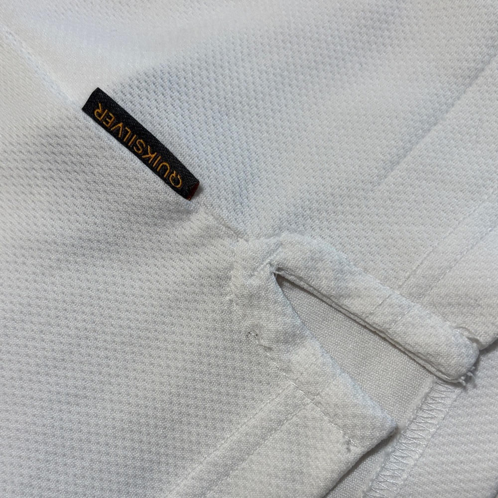 Quiksilver Men's Classic White Polo in EUC - Picture 7 of 7